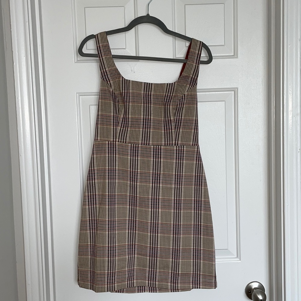 Mini dress with open back